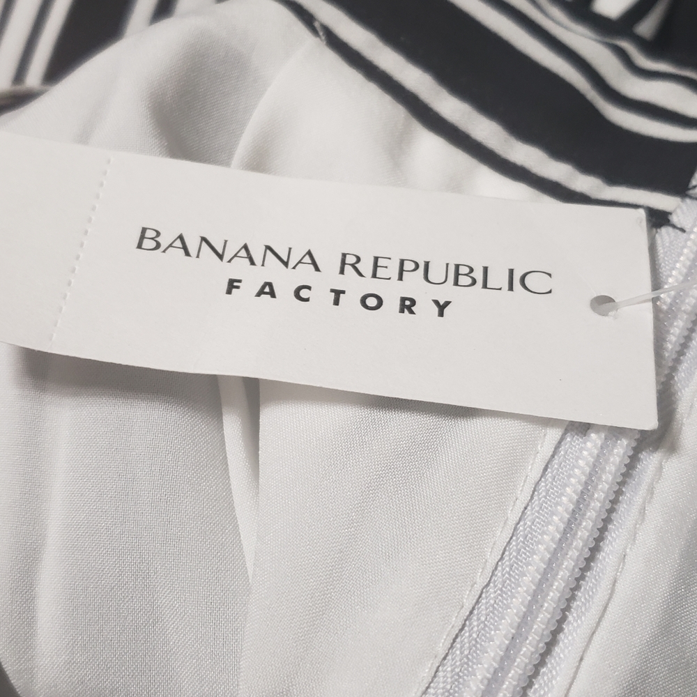 Banana Republic Factory Sz 0 NWT Striped Skirt - Picture 8 of 14